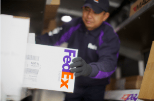 FedEx logo