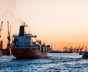 shipping industry carbon emissions